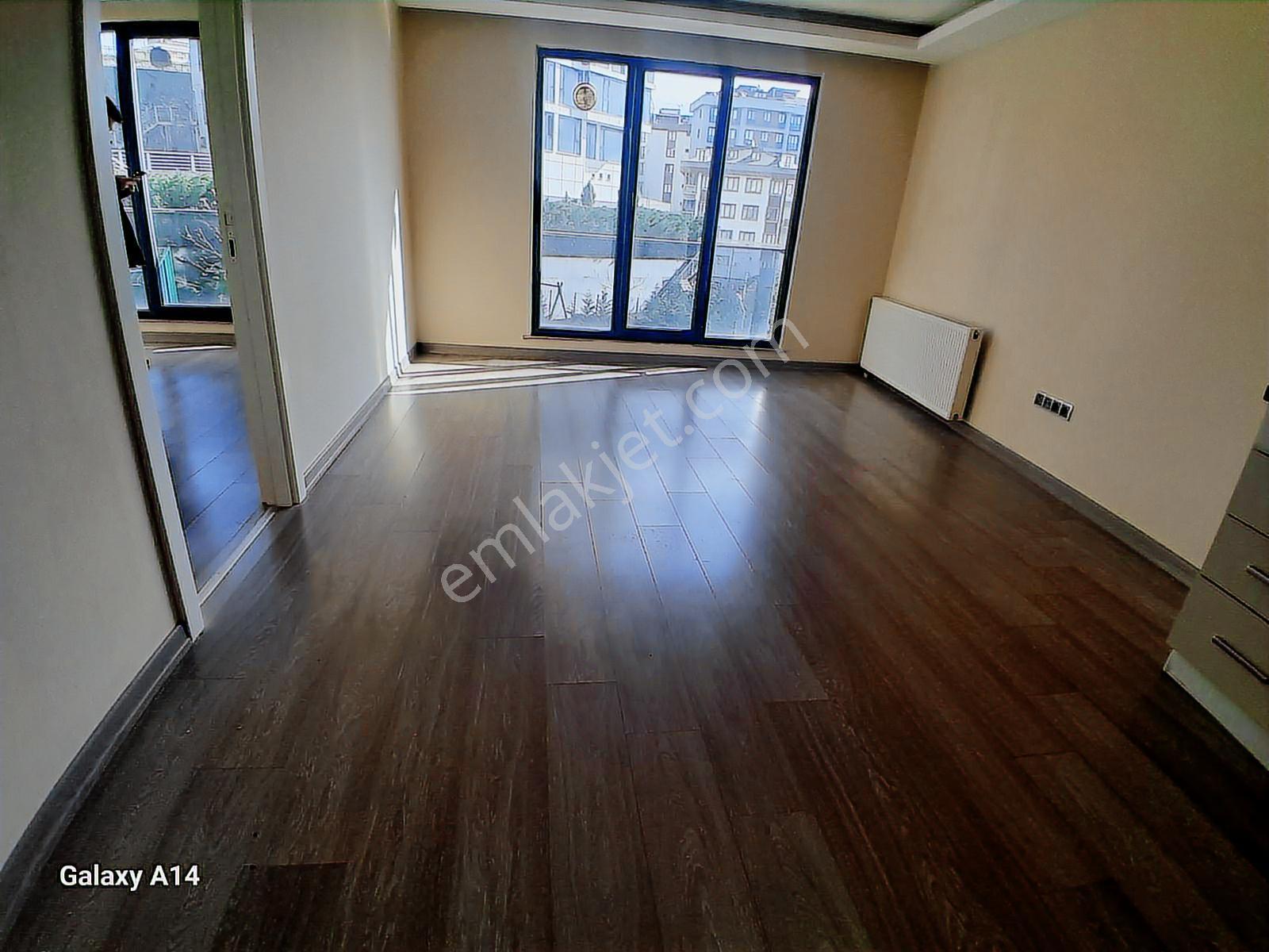 Eyüp Karadolapta Hisarpanorama Sitesınde Satılık 1+1 Daire - Görsel 17