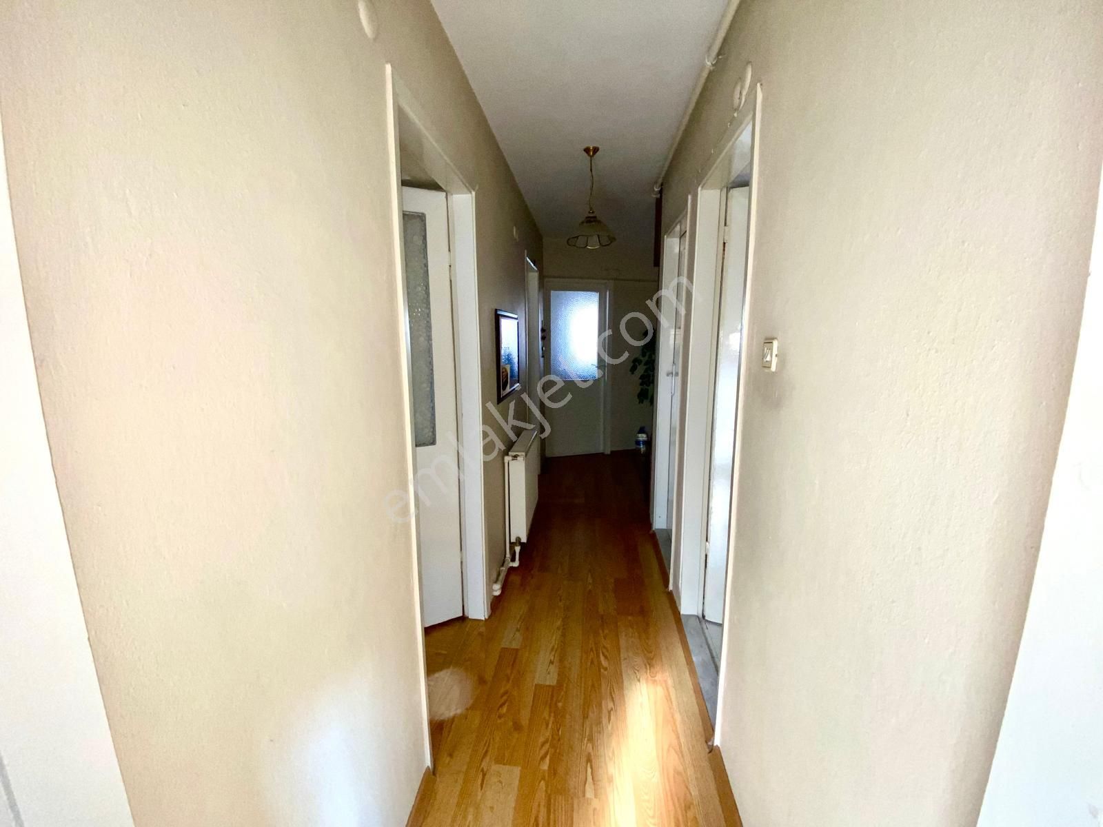 Arga'dan Buca Şirinyer İzban Yakını Arakat 2+1 Satılık Daire - Görsel 5