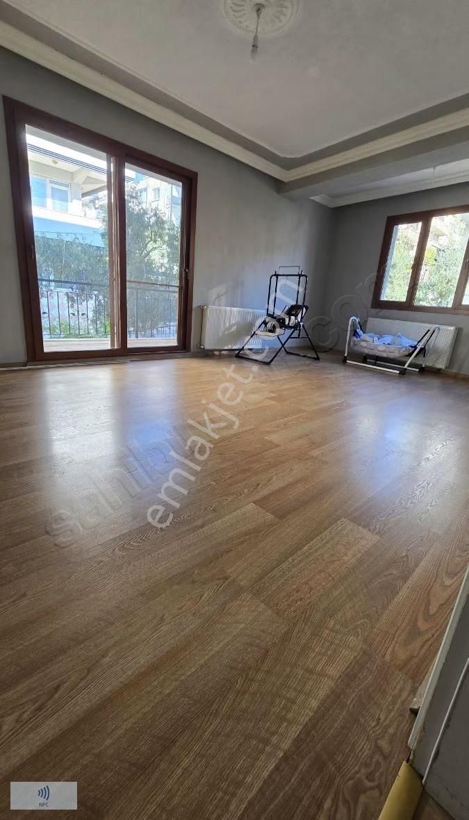 Bornova Kiralık 3+1 Daire - Görsel 23