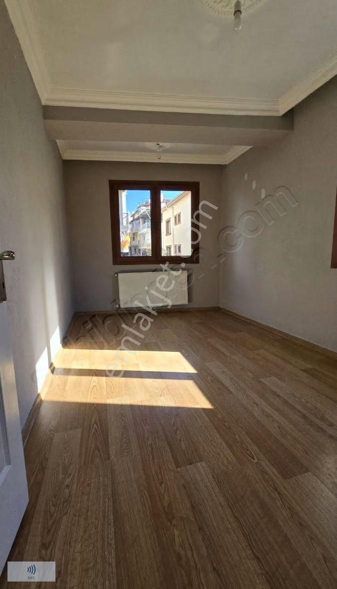 Bornova Kiralık 3+1 Daire - Görsel 28