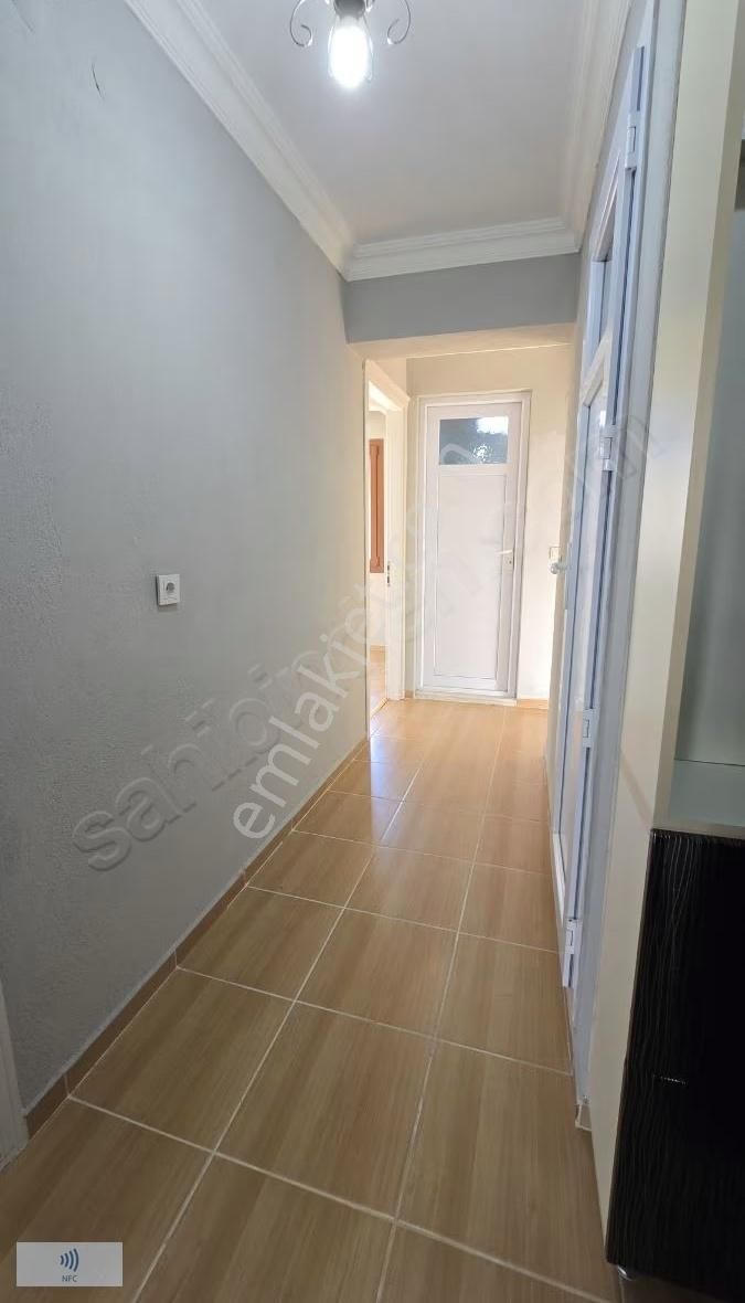 Bornova Kiralık 3+1 Daire - Görsel 3