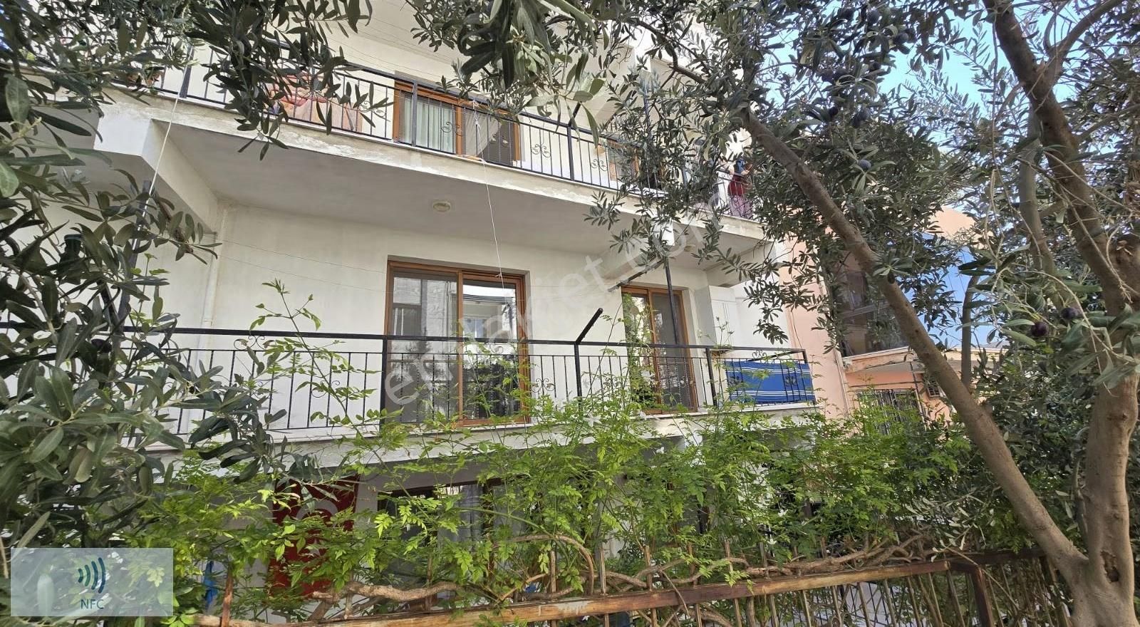 Bornova Kiralık 3+1 Daire - Görsel 12