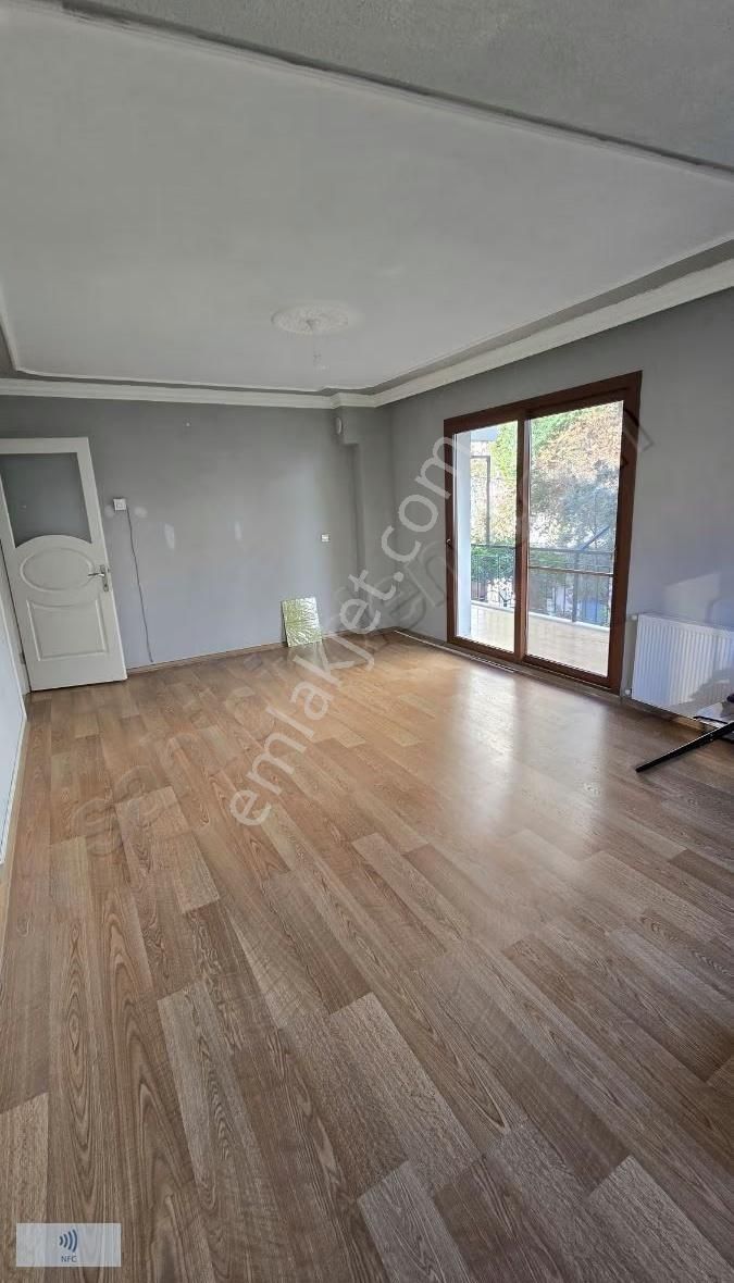 Bornova Kiralık 3+1 Daire - Görsel 26