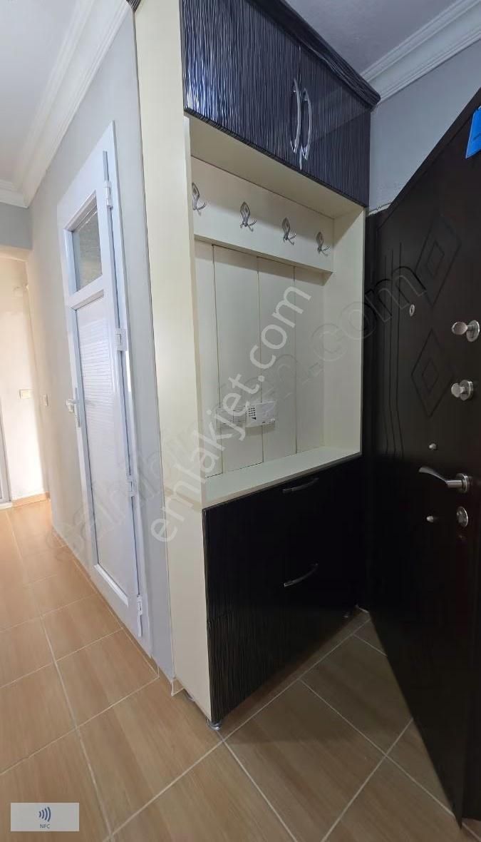 Bornova Kiralık 3+1 Daire - Görsel 6