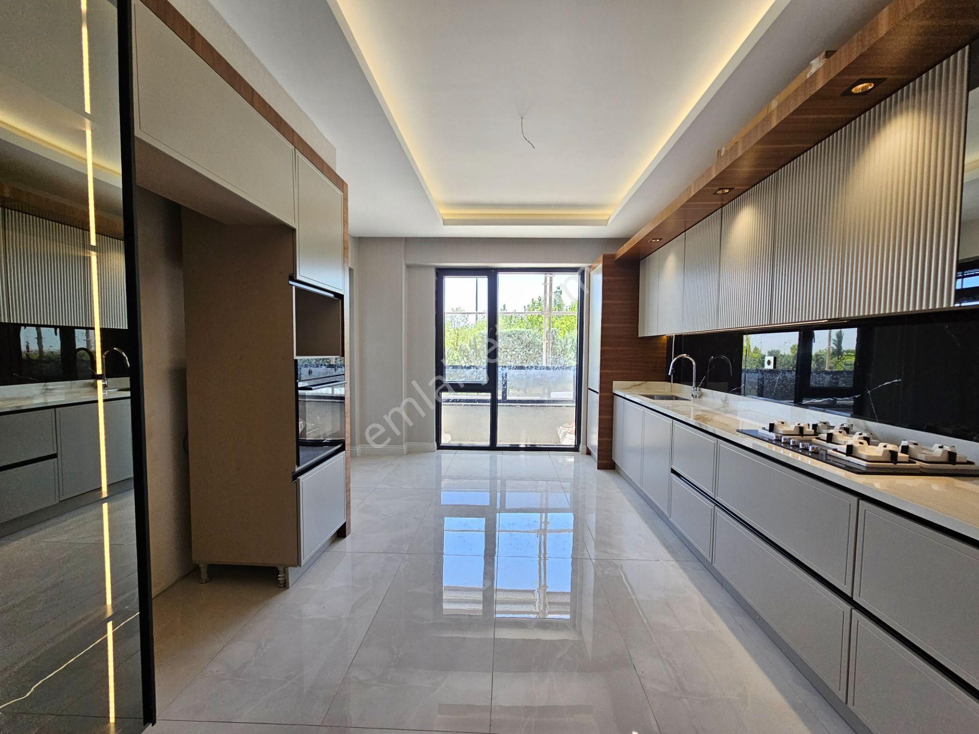 İşyapar Gayrimenkulden Site İçi Geniş 3+1 Lüks Daire - Görsel 15