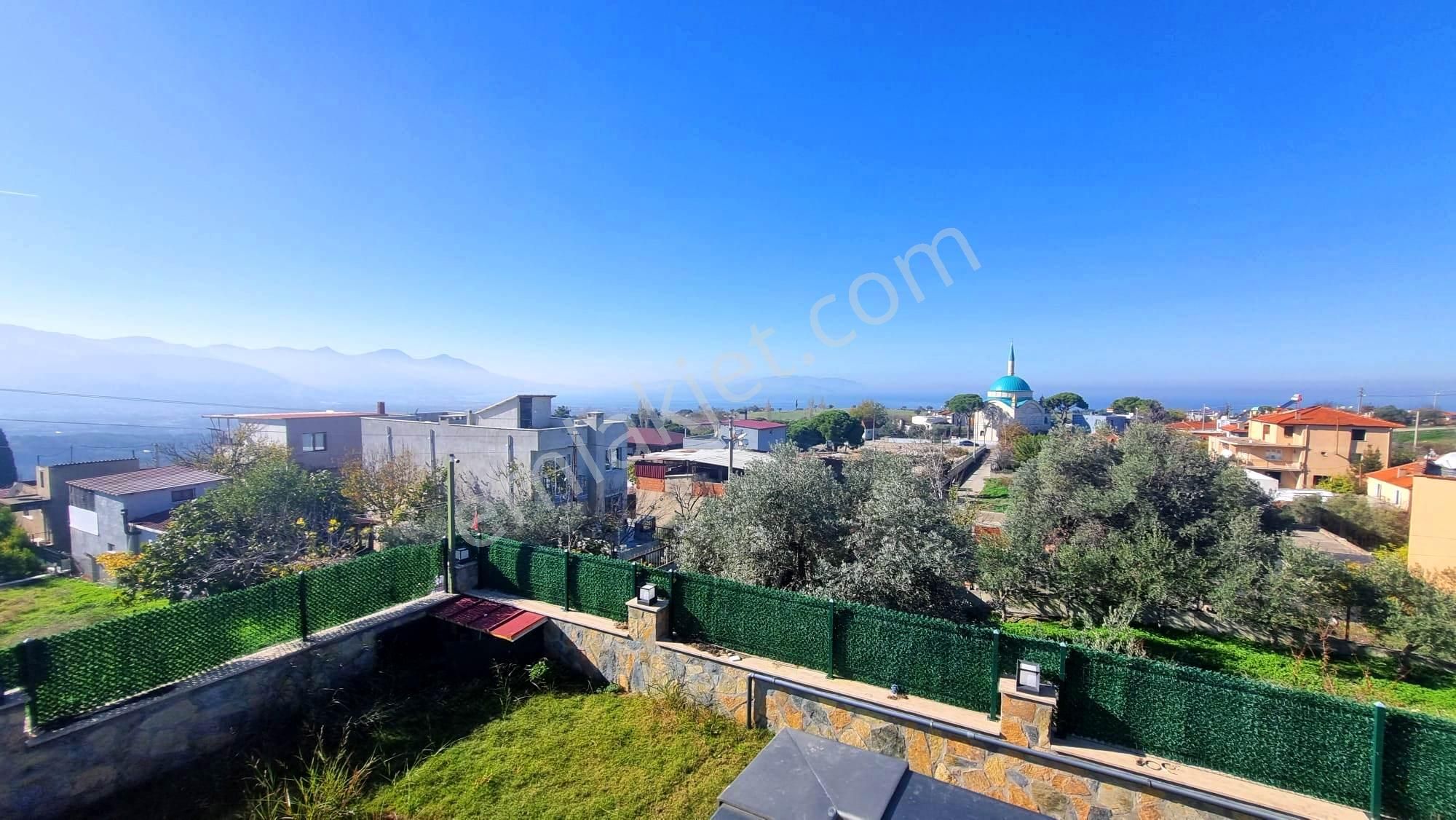 Yaylaköy'de Deniz Manzaralı Havuzlu 5+2 Müstakil Sıfır Villa - Görsel 16