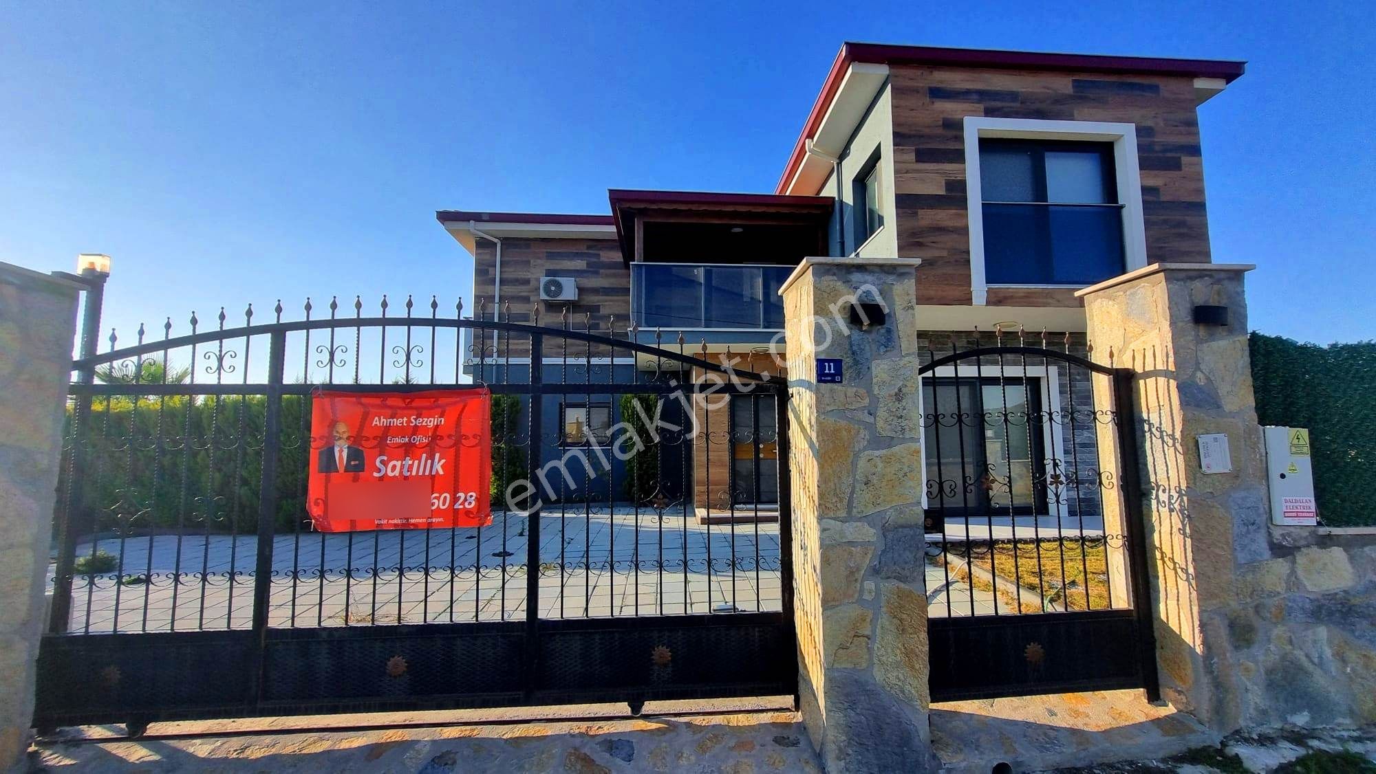 Yaylaköy'de Deniz Manzaralı Havuzlu 5+2 Müstakil Sıfır Villa - Görsel 10