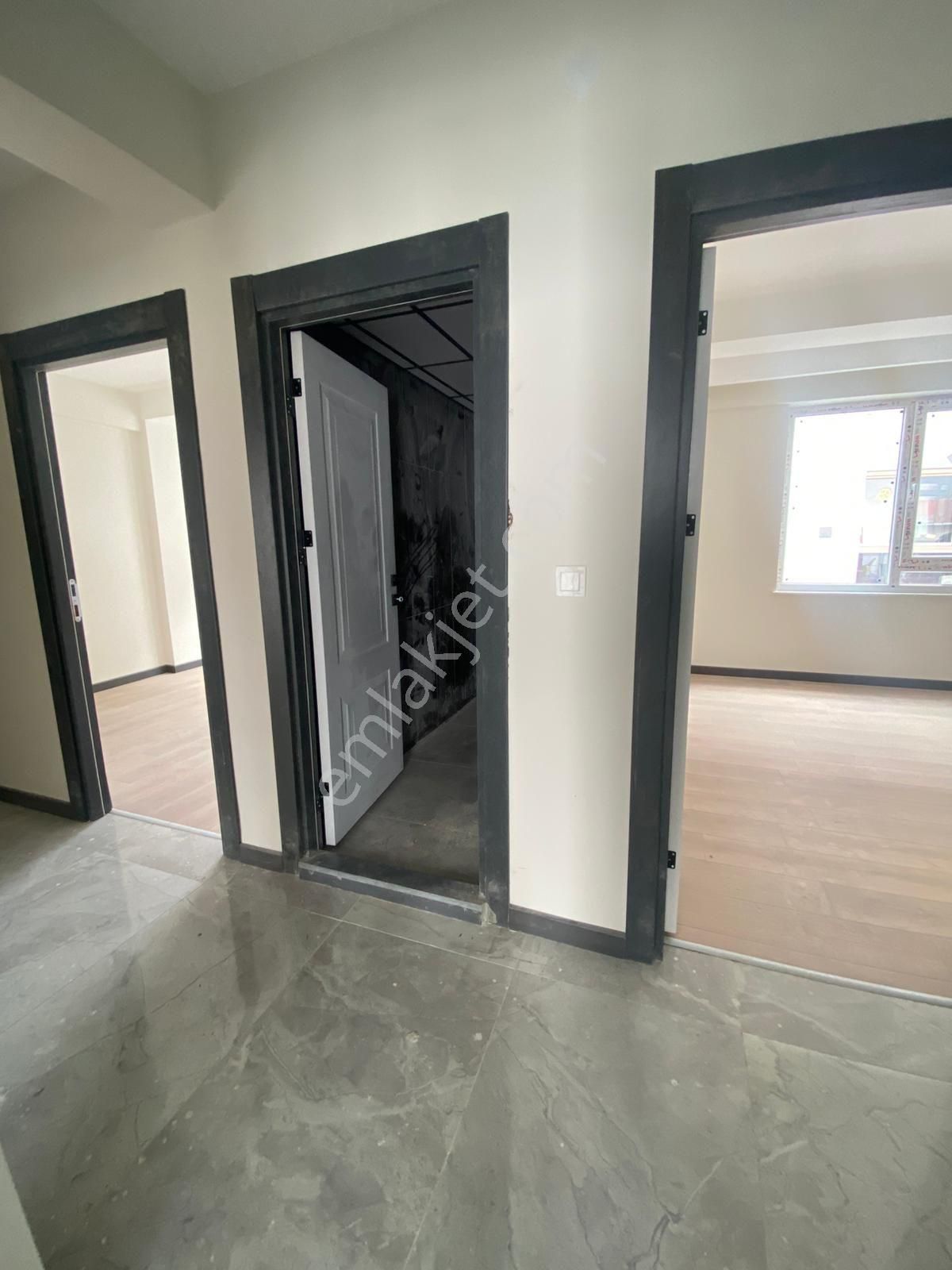 Esentepe Mahallesinde 2.kat Ve 3.kat Kalan 2 Adet 2+1 Daire - Görsel 6