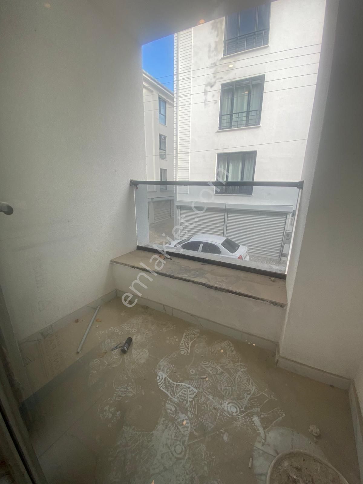 Esentepe Mahallesi Eğitimciler Caddesi Yakını Sırmalılar Sokak Dibi 2+0 Daire Satılıktır - Görsel 7