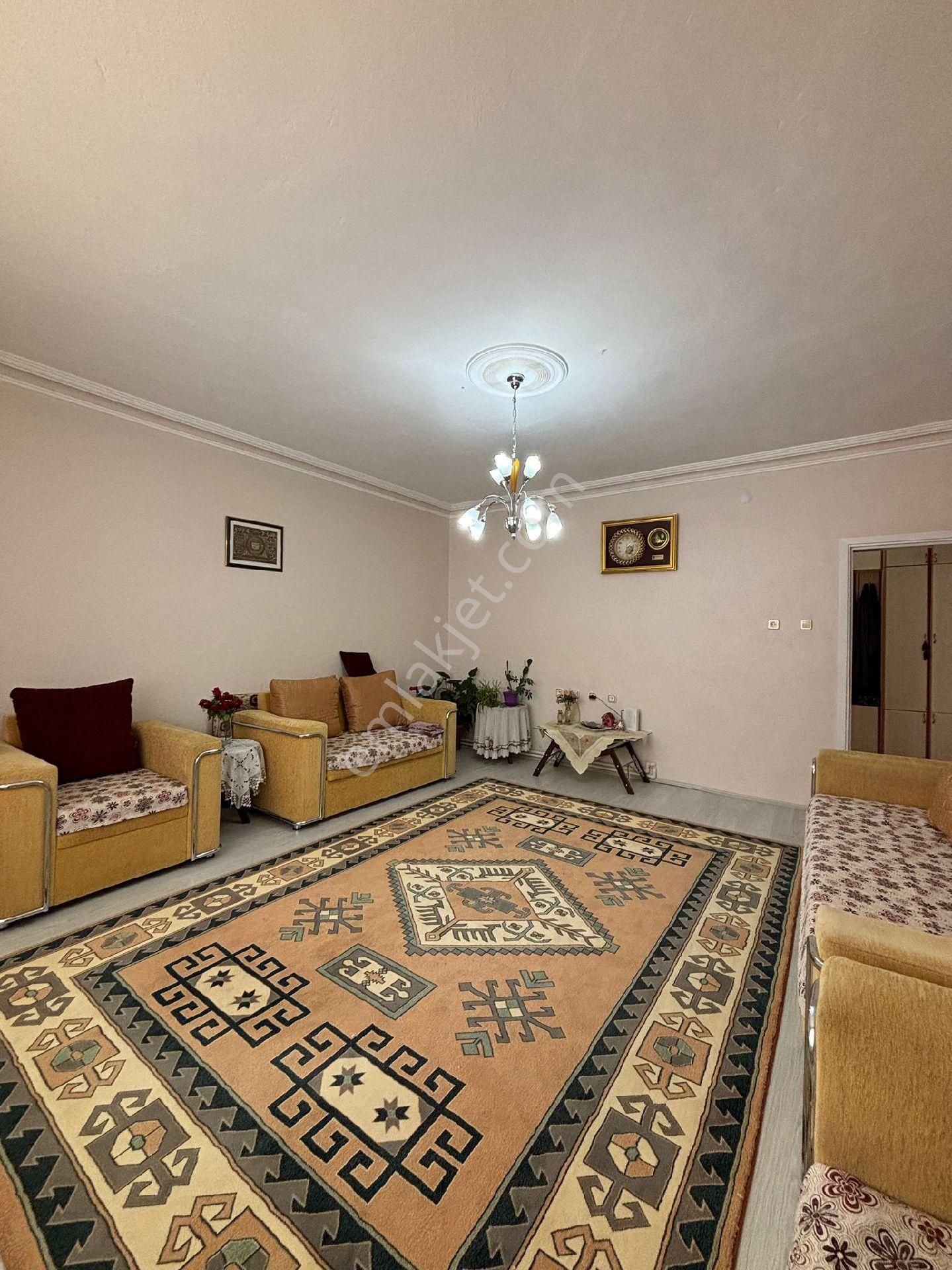 Karatay Kumköprü Mah. Satılık 3+1 Geniş Daire - Görsel 8