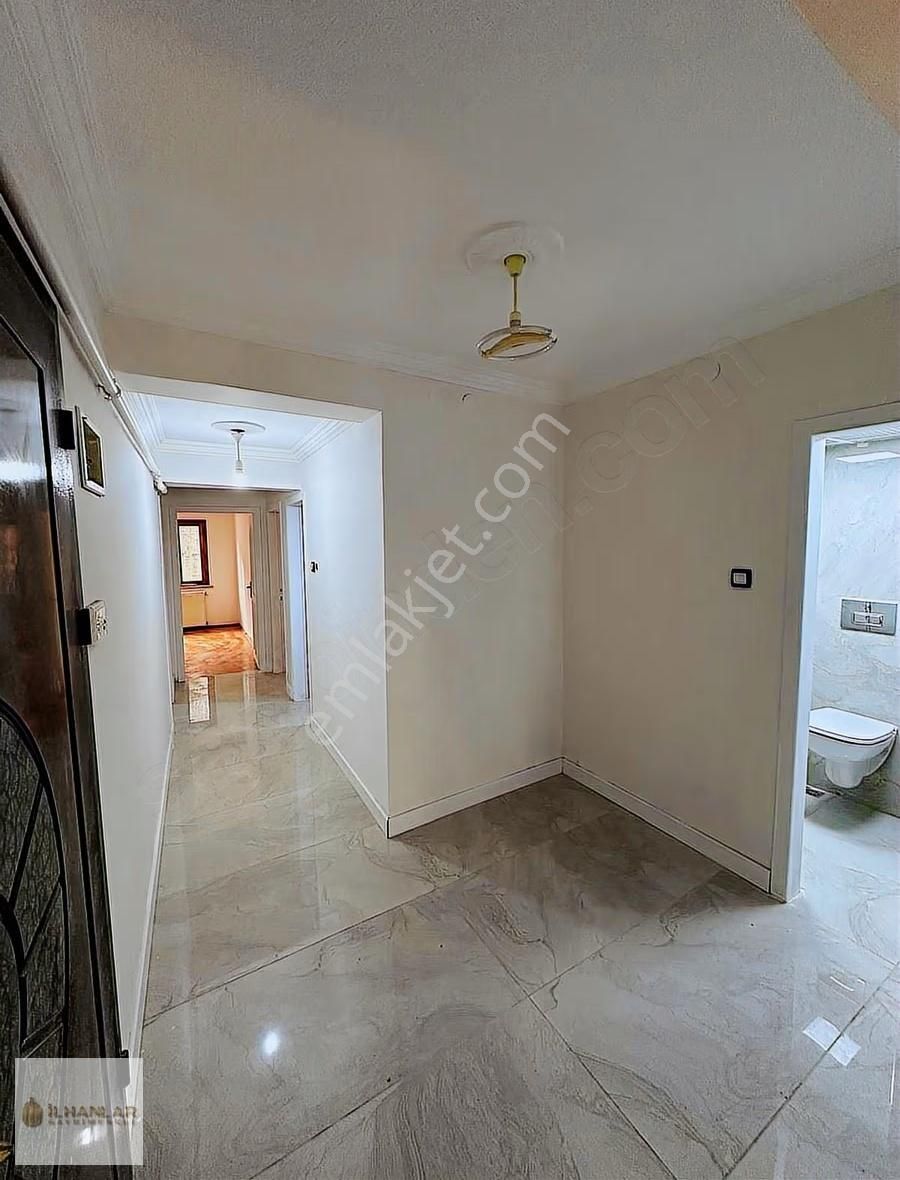Yenimahalle Mohaç Sokakta Yapılı Masrafsız 2+1 Kiralık Daire - Görsel 4