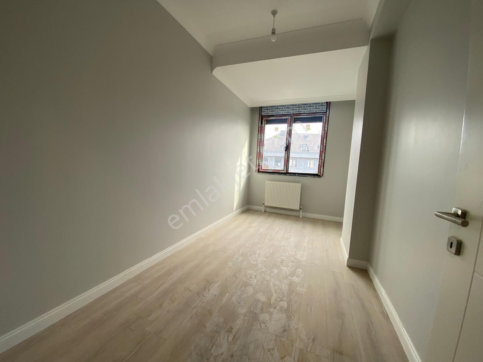 Bahçelievler Çalışlar Yakını Köşe Konumlu 5+2 Kiralık Daire - Görsel 15