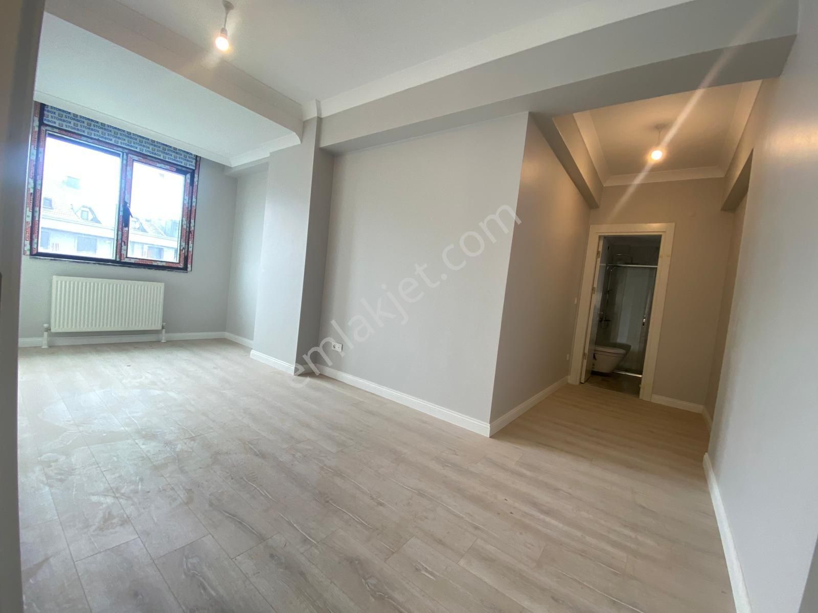 Bahçelievler Çalışlar Yakını Köşe Konumlu 5+2 Kiralık Daire - Görsel 12