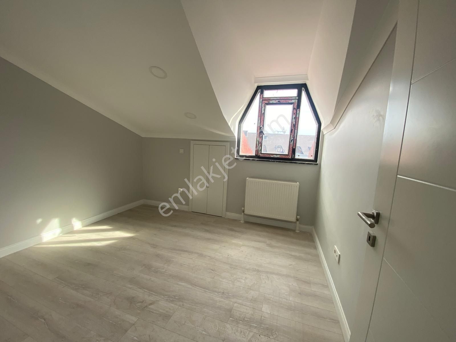 Bahçelievler Çalışlar Yakını Köşe Konumlu 5+2 Kiralık Daire - Görsel 21