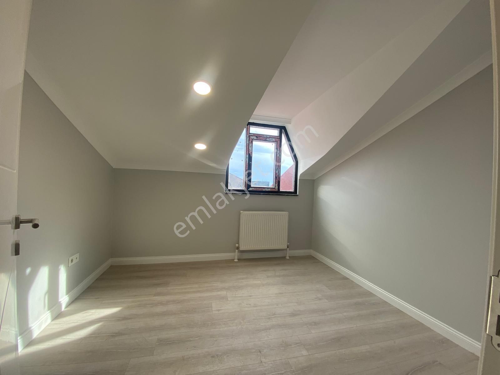 Bahçelievler Çalışlar Yakını Köşe Konumlu 5+2 Kiralık Daire - Görsel 24