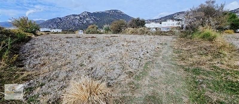 Örende Resmi Yolu Olan Denize Yakın Satılık Tarla