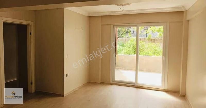 Satılık Salı Pazarı Üstü 3+1 Bahçeli Kapalı Otoparklı Yeni Daire - Görsel 2