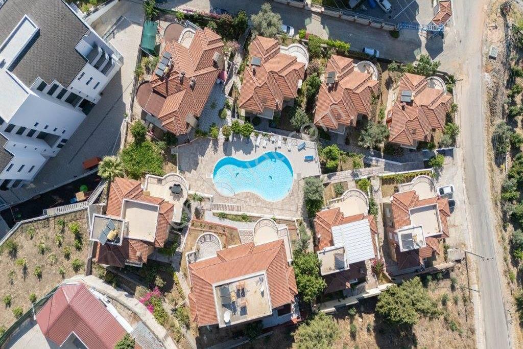 Alanya Kargıcak Mah.eşyalı Satılık 4+1 Villa - Görsel 35