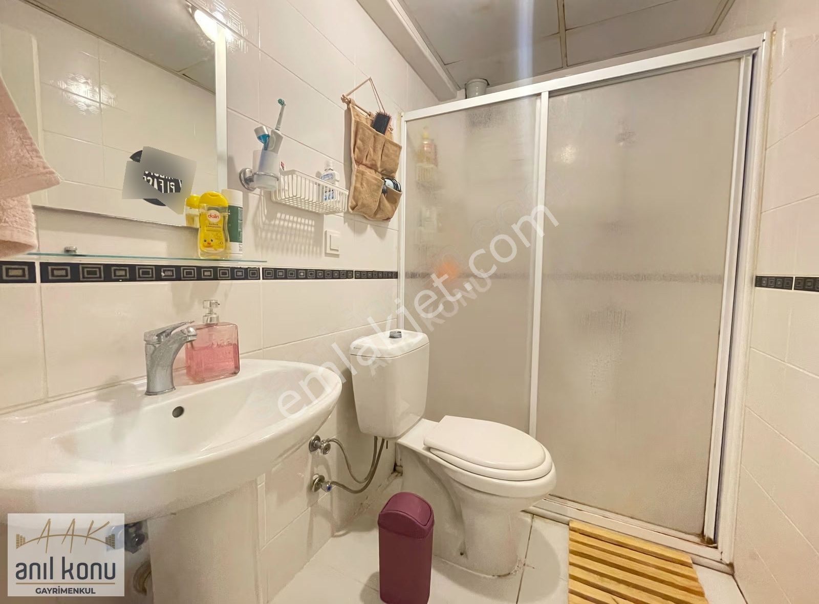 Anıl Konu'dan 2+1 Ayrı Mutfak Mülkiyetli Satılık Merkezde Daire