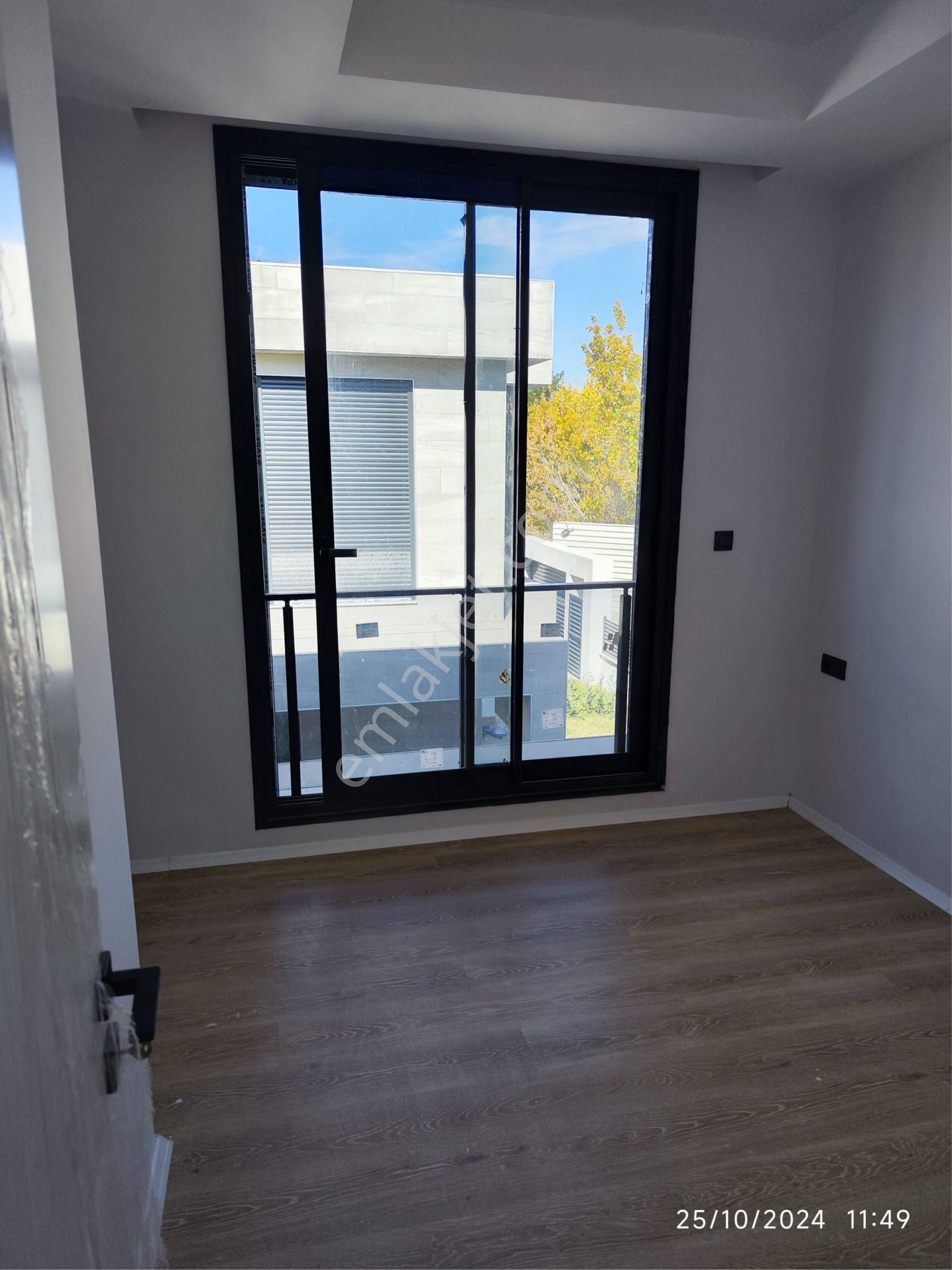 Karaova'da Müstakil Özel Havuzlu 4+1 Satılık Villa - Görsel 5