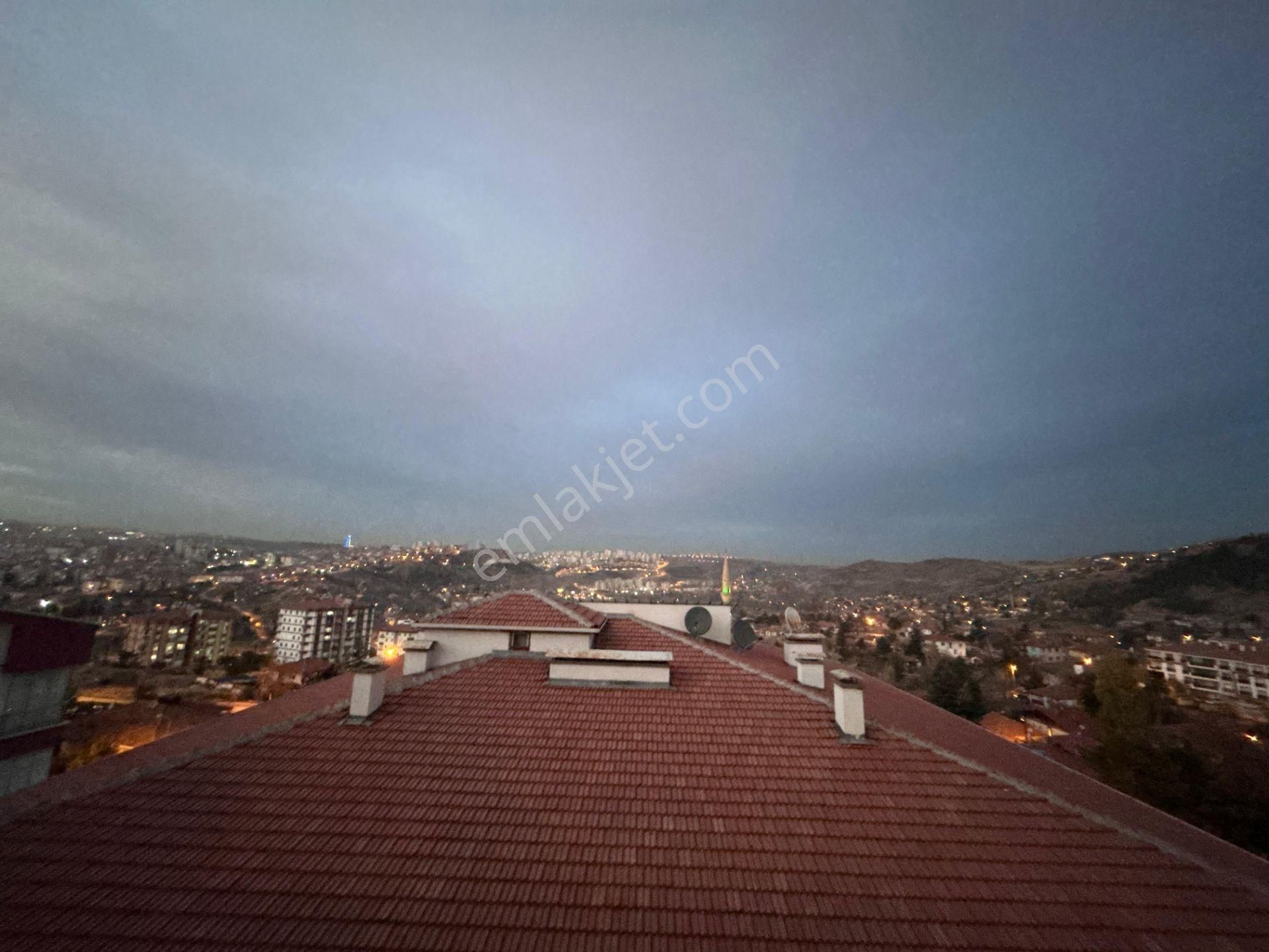 Lider Emlak'tan Manzaralı 140 M2 3+1 Satılık Daire - Görsel 9