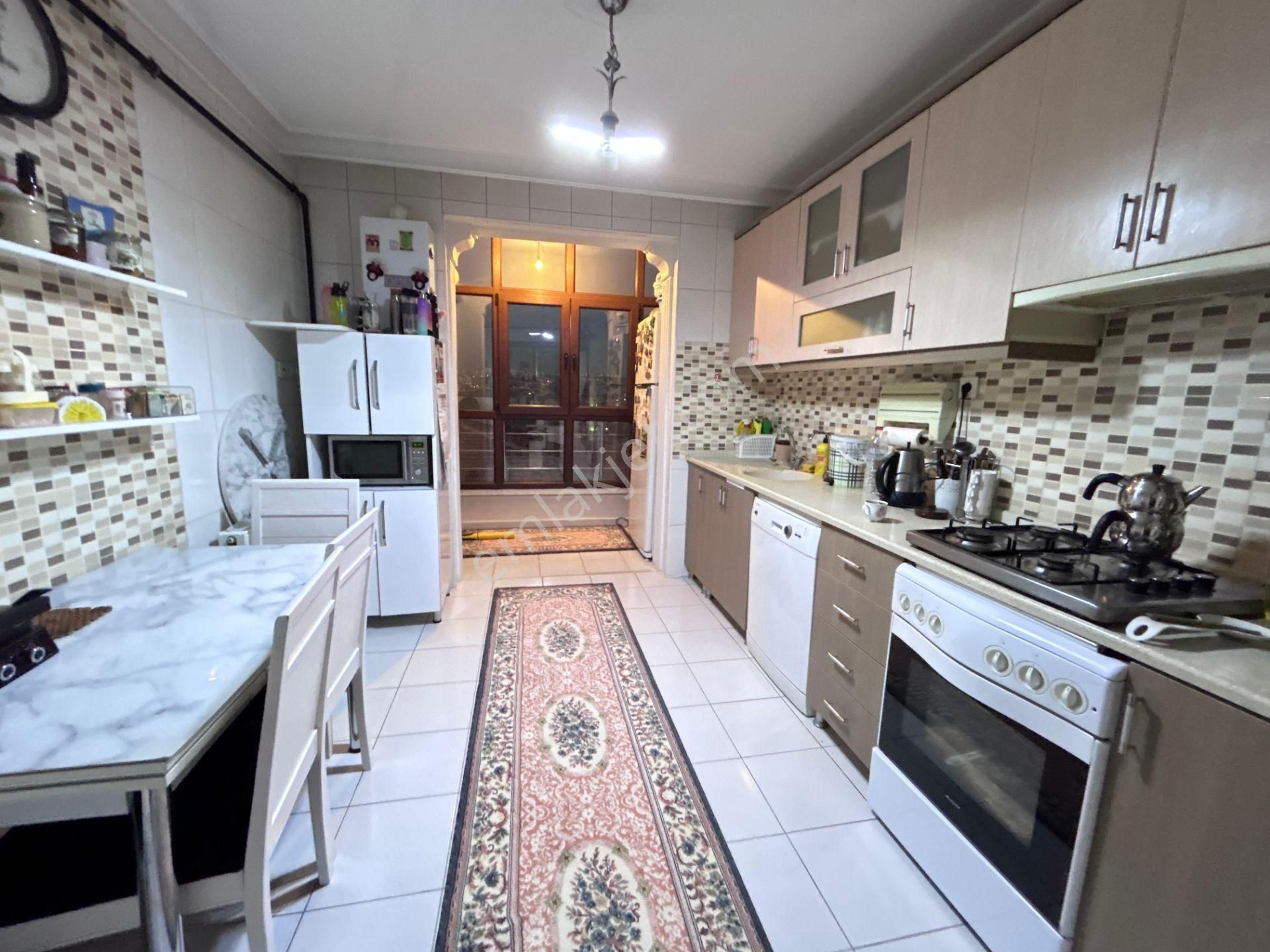 Lider Emlak'tan Manzaralı 140 M2 3+1 Satılık Daire - Görsel 2