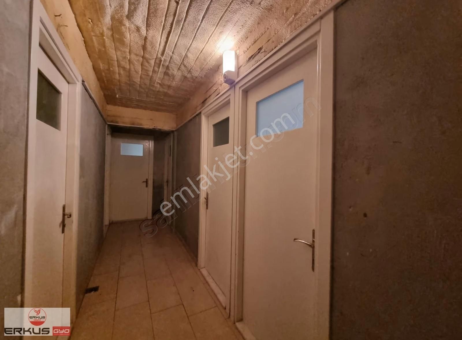 Erkuş Tan Ferhatlar Koleji Yol Üstü Harika Konumda Geniş 3+1 - Görsel 31