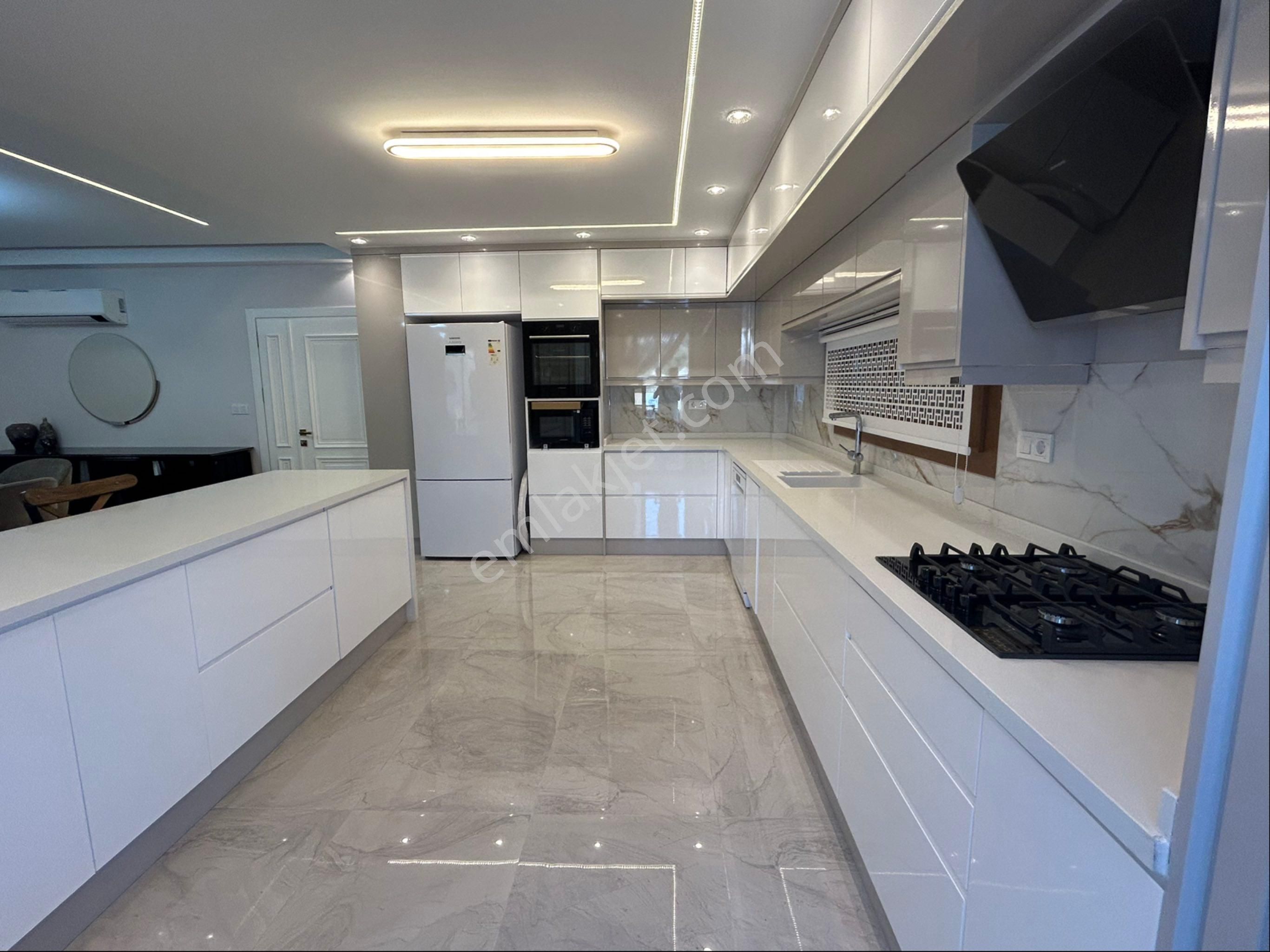 Didim Albükte Sahile Yakın Eşyalı 4+1 Lüks Villa - Görsel 14