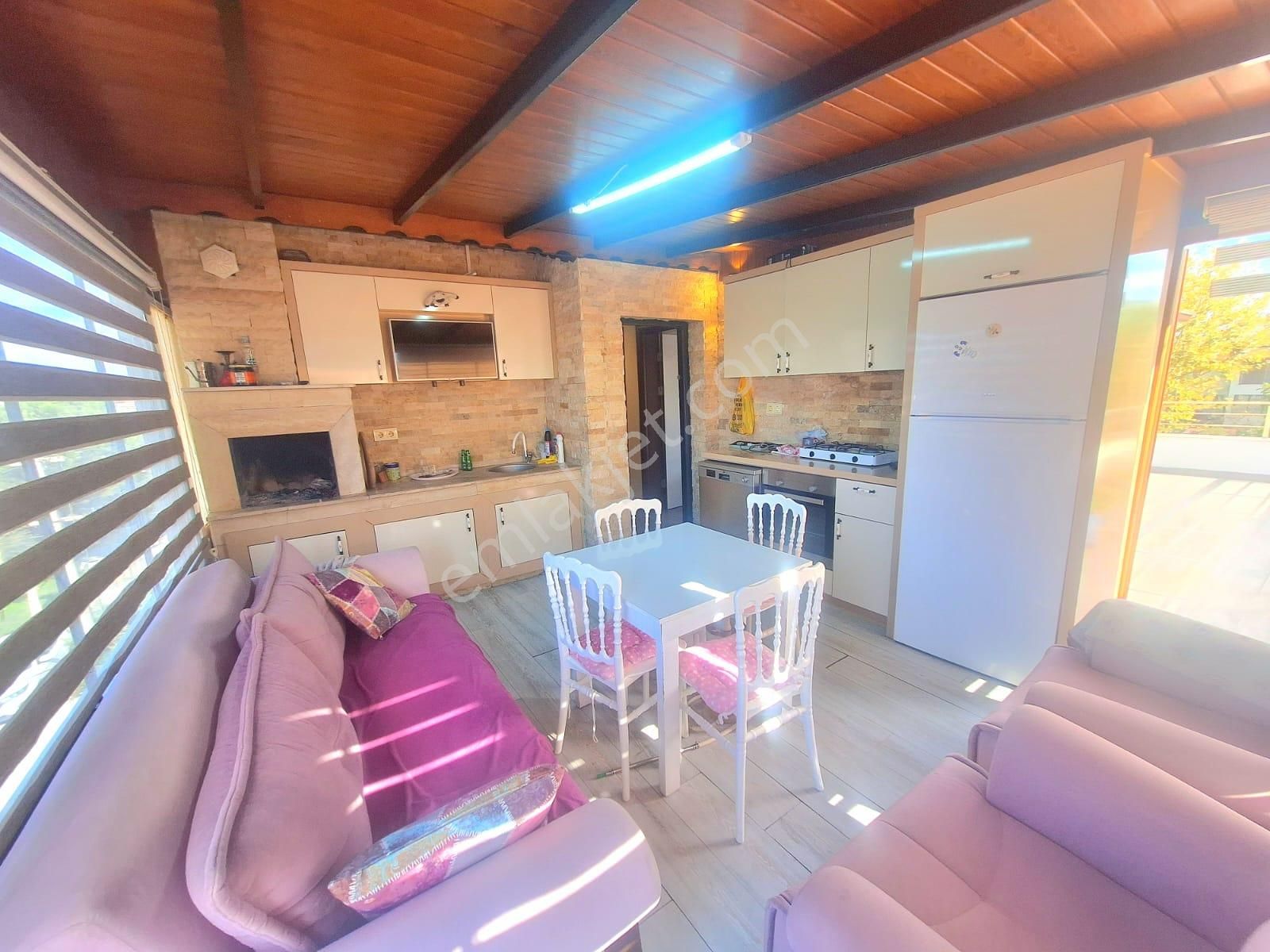 Davutlar Sahilinde 4+2 Villa – Denize 100 Metre! - Görsel 24