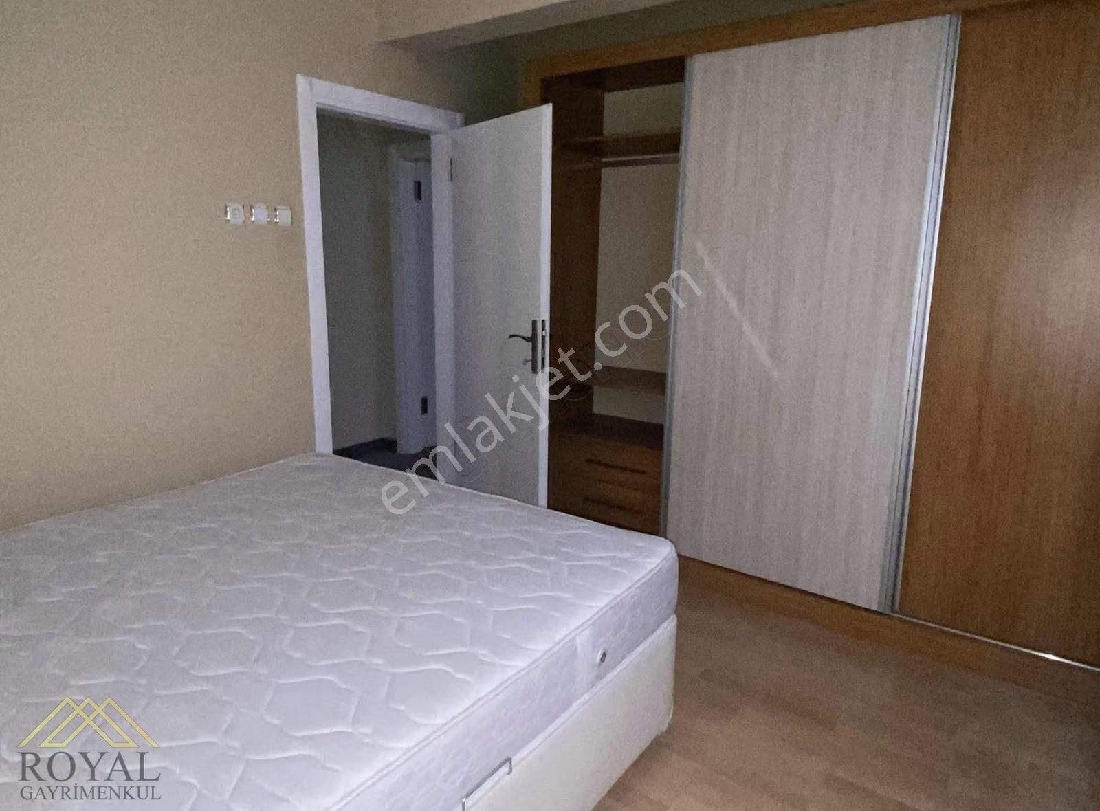 Royal'den Yeni Mahalle'de 3+1 Geniş Kiralık Daire - Görsel 9