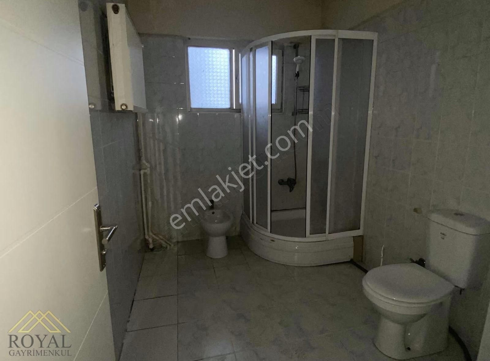 Royal'den Yeni Mahalle'de 3+1 Geniş Kiralık Daire - Görsel 4