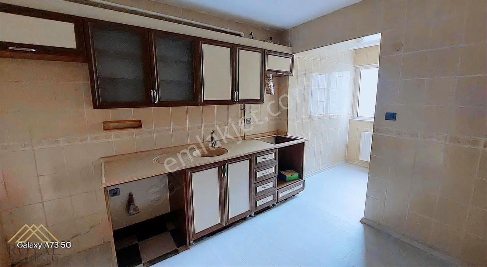 Royal'den 2 Nolu Beşirli'de 3+1 Kiralık Fırsat Daire - Görsel 10