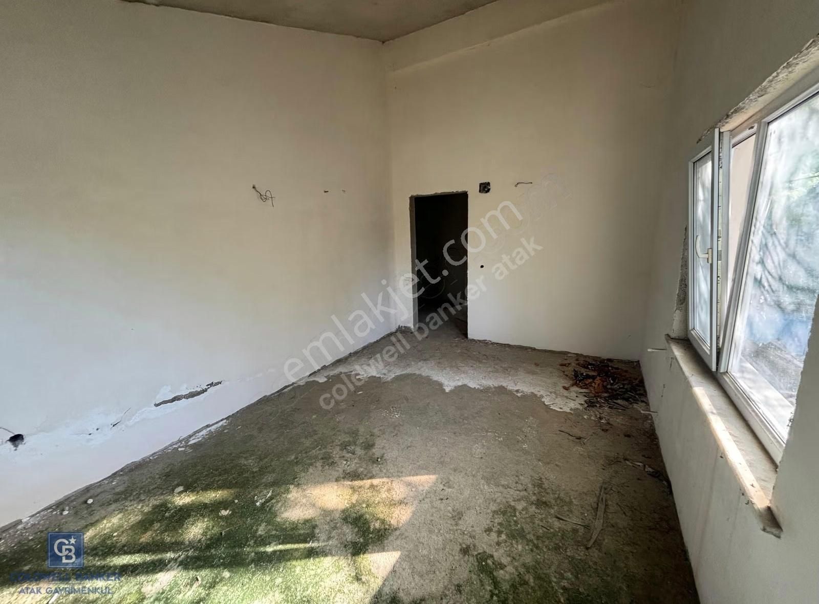 Urla Kalabakta Çamlıbel Sitesi Satılık Müstakil Villa - Görsel 7