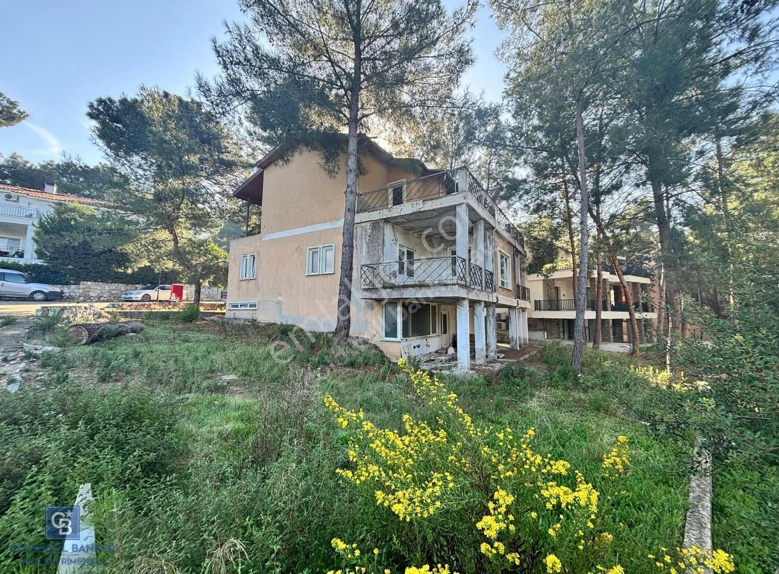 Urla Kalabakta Çamlıbel Sitesi Satılık Müstakil Villa - Görsel 16