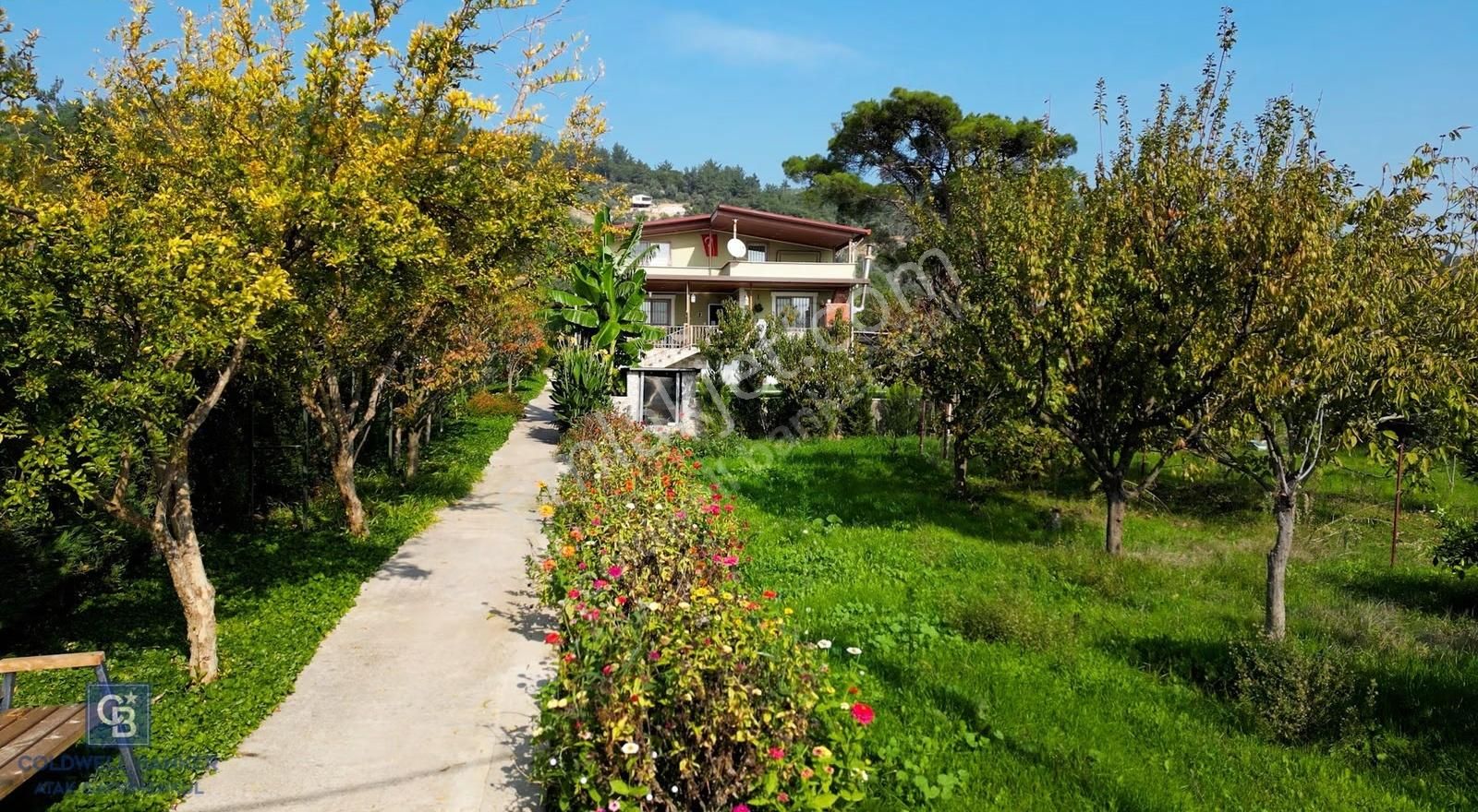 Menderes Çatalca'da 2.000 Dönüm Arazi İçinde Satılık Çiftlik Evi - Görsel 24