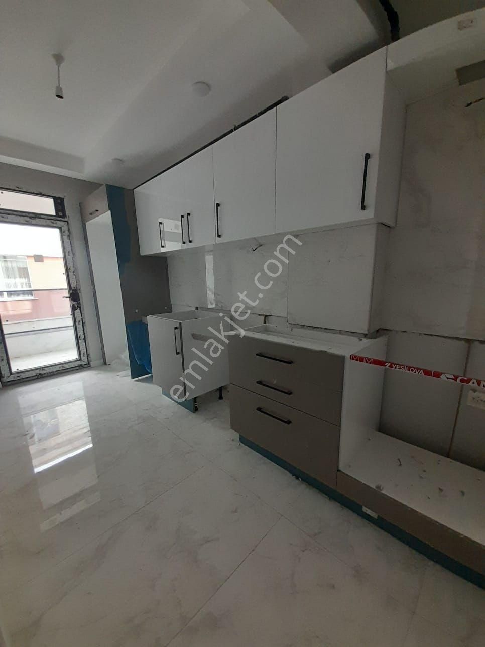 Sütlüce Mahallesinde Satılık Yerden Isıtmalı 2.kat - Görsel 7