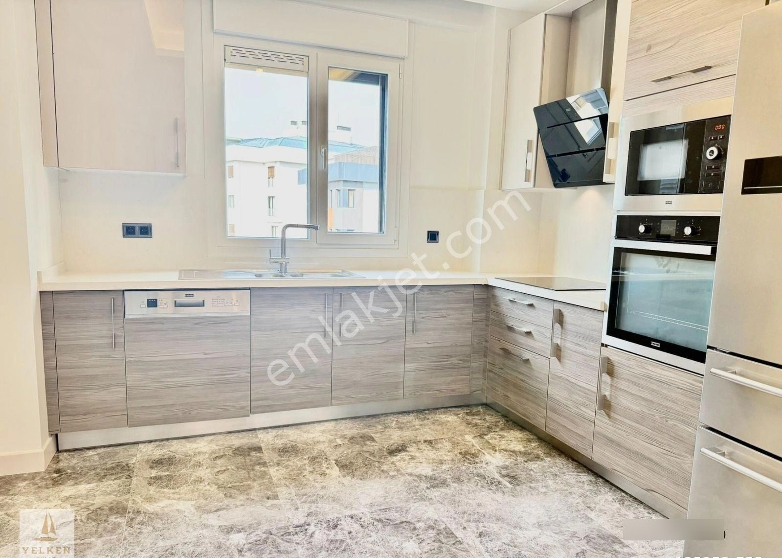 Fenerbahçe Ordu Evinde 150m2 3+1 Ebeveynli Manzaralı 6 Yıllık - Görsel 12