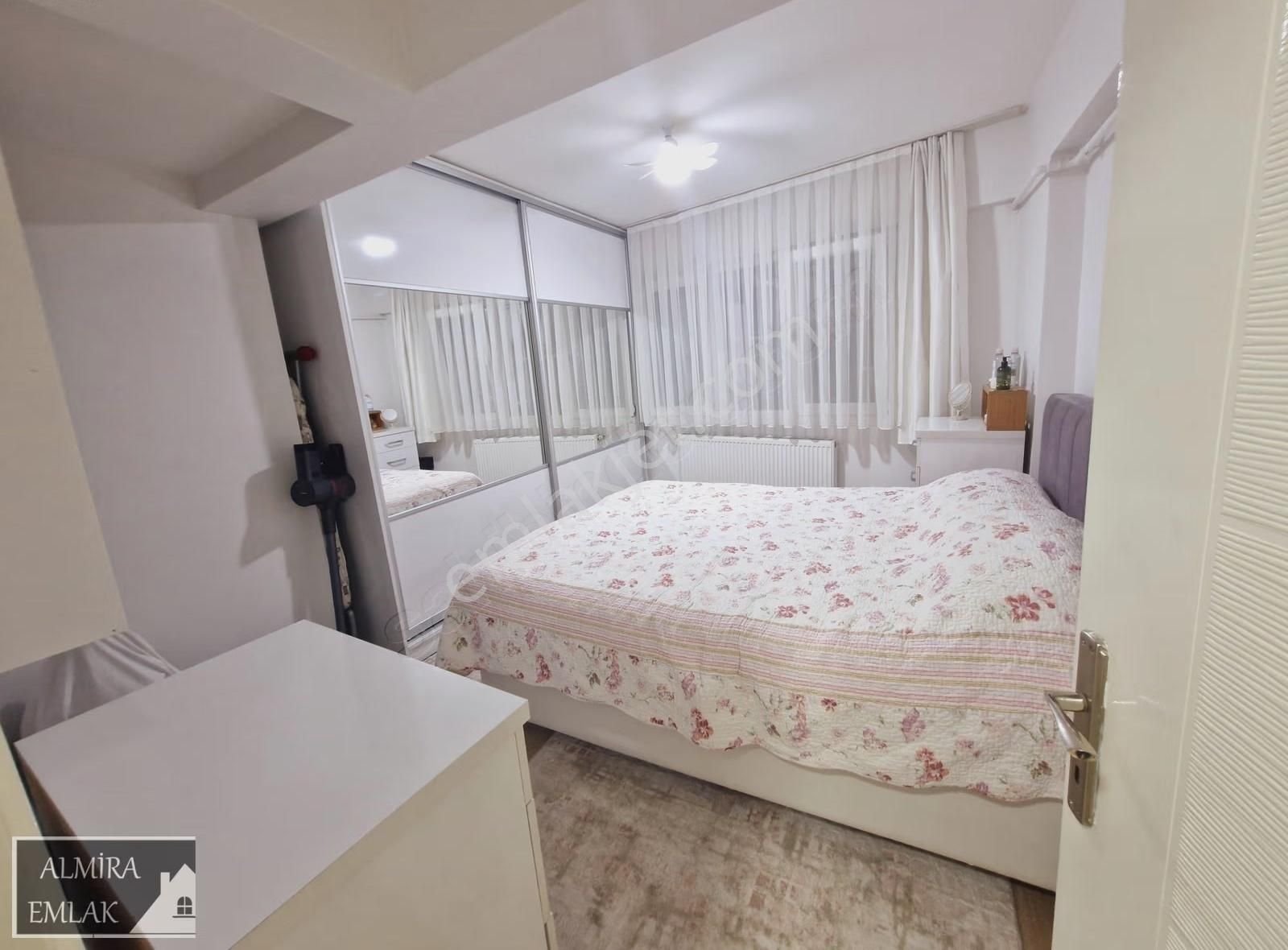 Cadde Üzeri Mero İst Yakını 2+1 90m2 Lüks Bakımlı D.gaz Bahçeli - Görsel 14