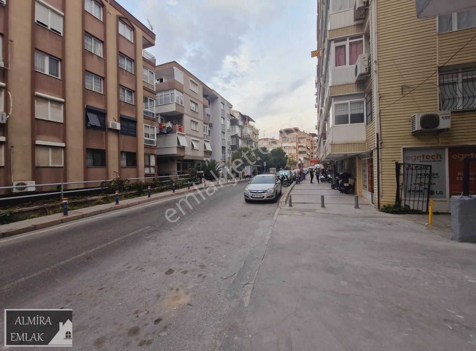 Cadde Üzeri Mero İst Yakını 2+1 90m2 Lüks Bakımlı D.gaz Bahçeli - Görsel 3