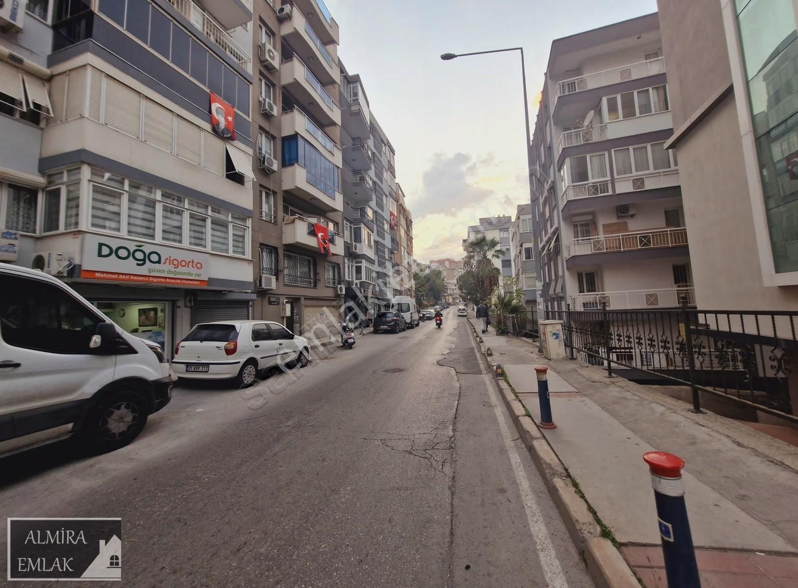 Cadde Üzeri Mero İst Yakını 2+1 90m2 Lüks Bakımlı D.gaz Bahçeli - Görsel 22