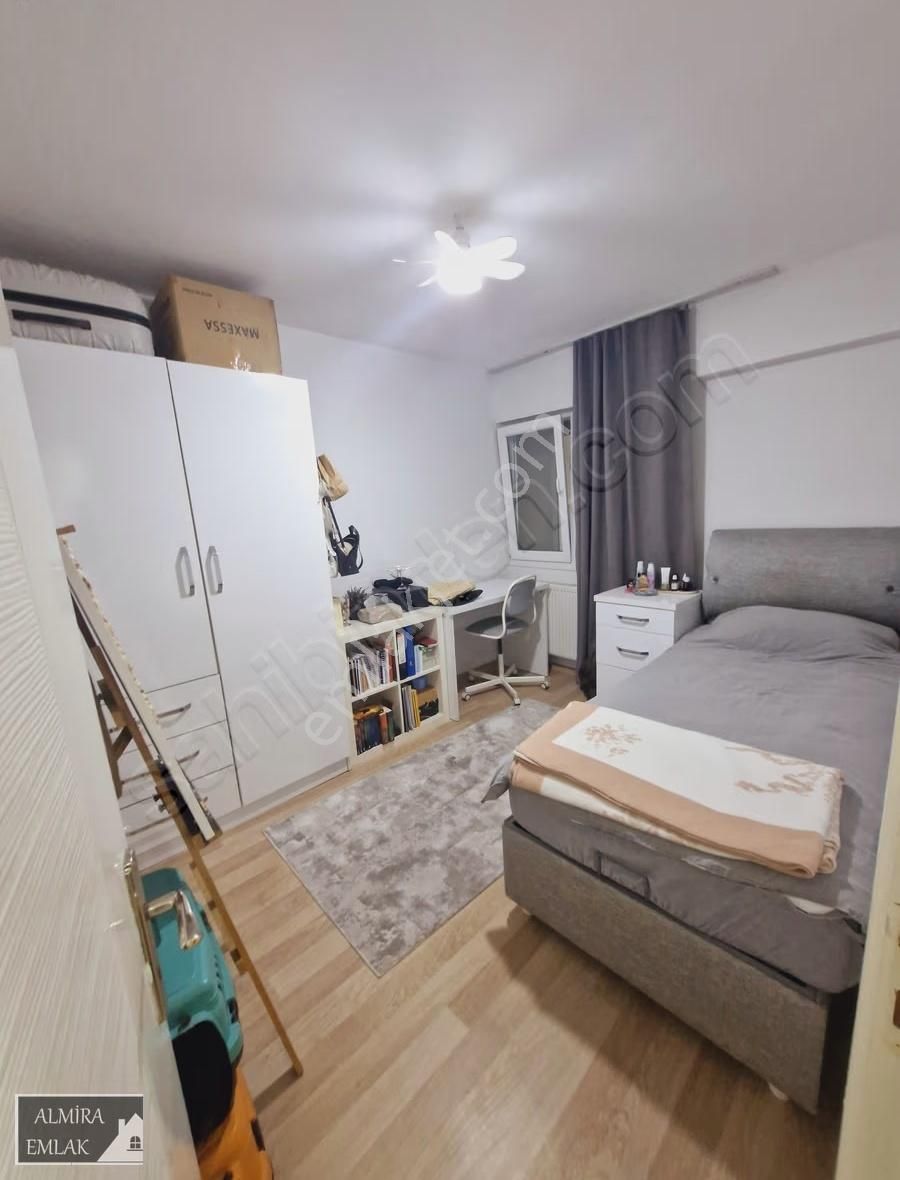 Cadde Üzeri Mero İst Yakını 2+1 90m2 Lüks Bakımlı D.gaz Bahçeli - Görsel 19