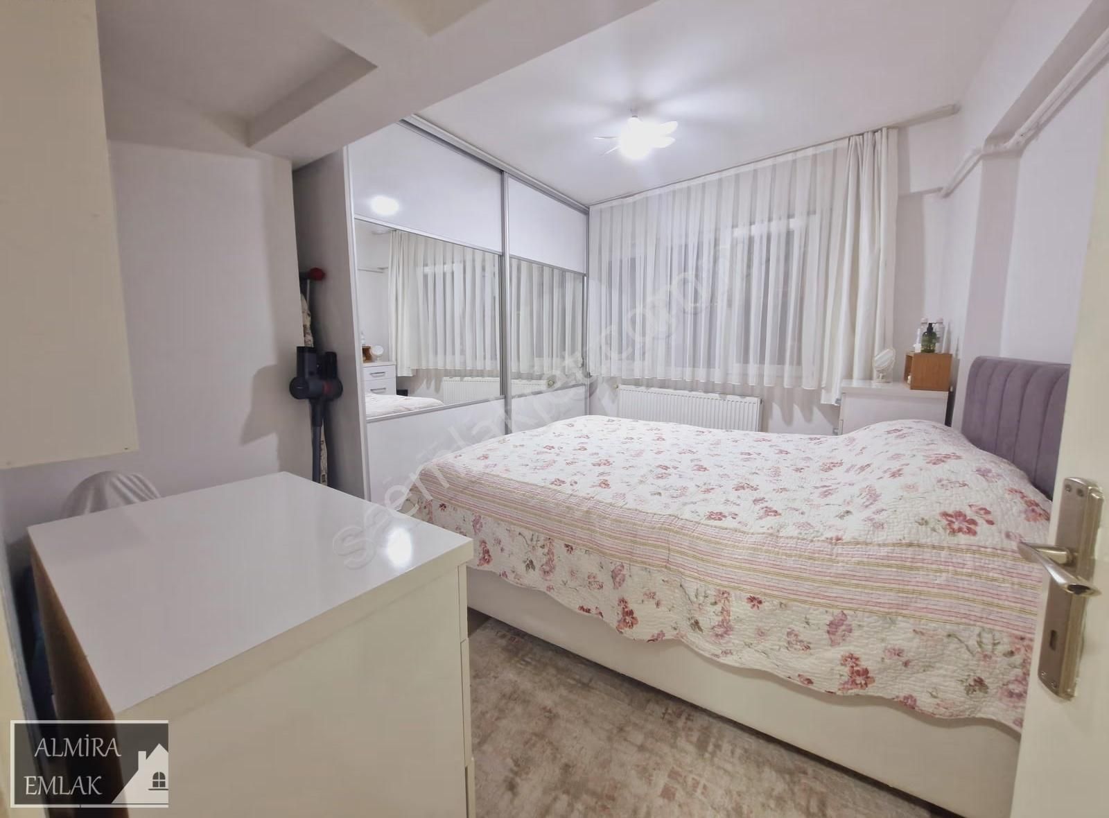 Cadde Üzeri Mero İst Yakını 2+1 90m2 Lüks Bakımlı D.gaz Bahçeli - Görsel 5