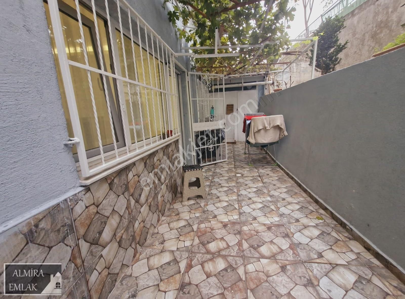 Cadde Üzeri Mero İst Yakını 2+1 90m2 Lüks Bakımlı D.gaz Bahçeli - Görsel 12