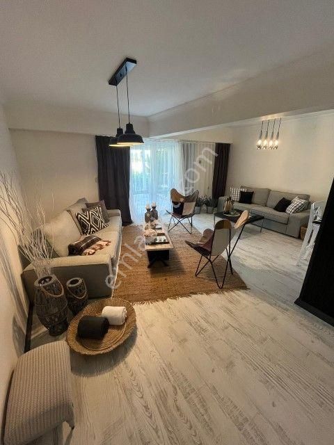 Urla Gülbahçede Site İçinde Satılık 3+1 Müstakil Villa - Görsel 5