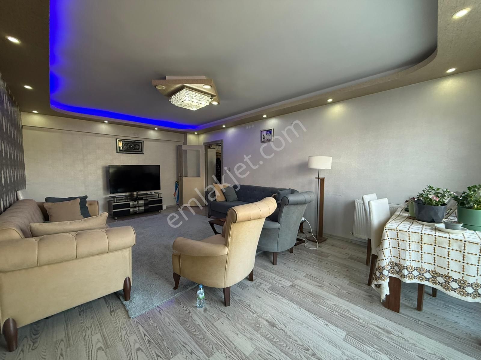 Kariyerden Acil Satılık Yükseltepe Daire