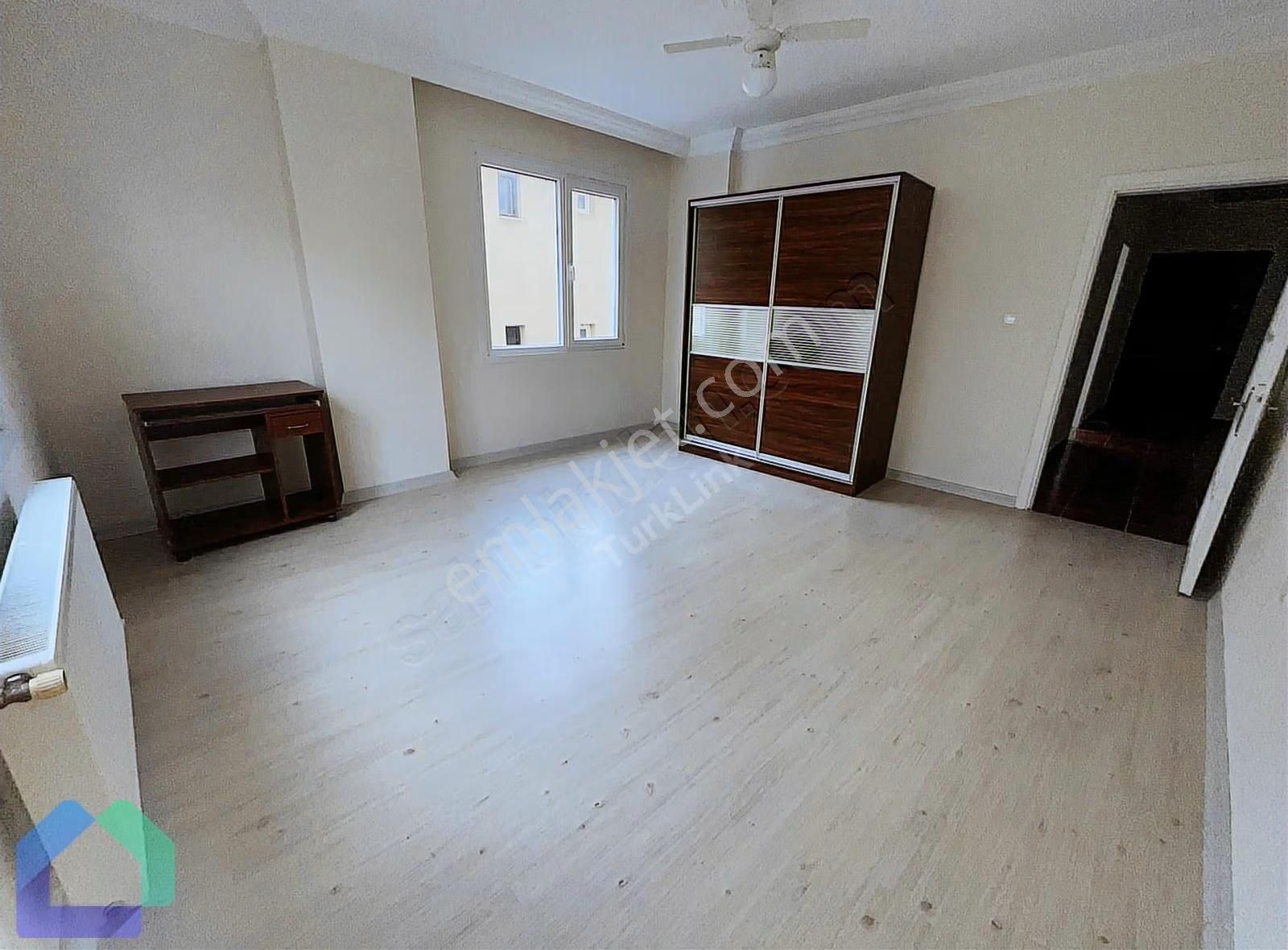 Beykoz Kavacık Merkezde Sokakta Kiralık 3+1 Daire - Görsel 4