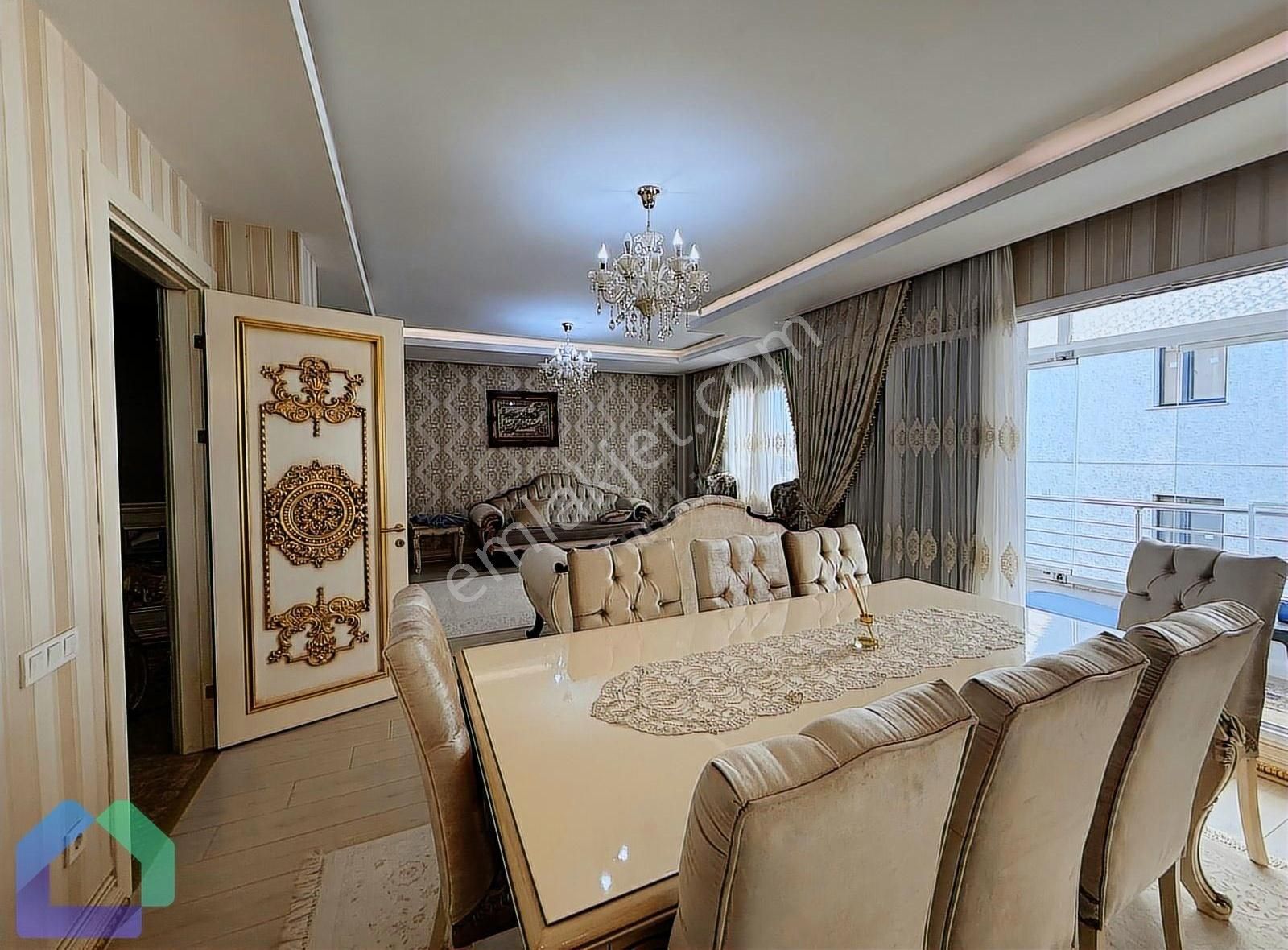 Beylikdüzünde 420 M² Villa Konforunda 4+2 Lüks Dubleks - Görsel 4