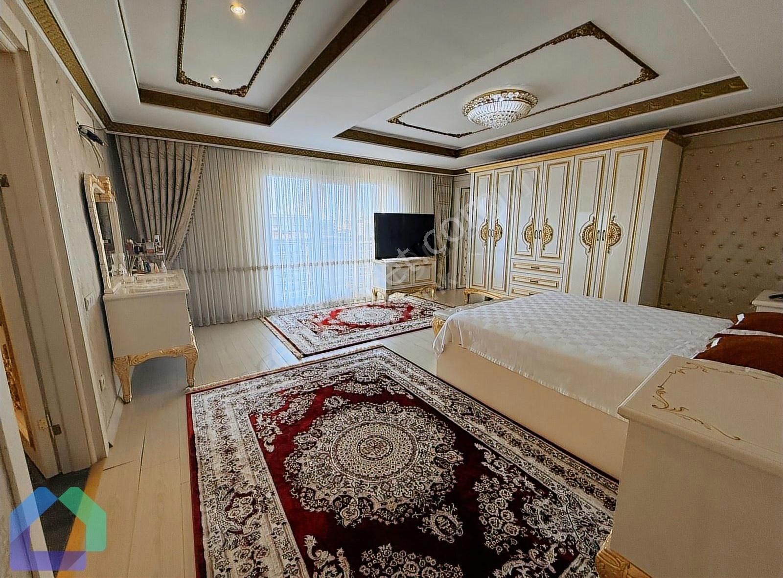 Beylikdüzünde 420 M² Villa Konforunda 4+2 Lüks Dubleks - Görsel 20