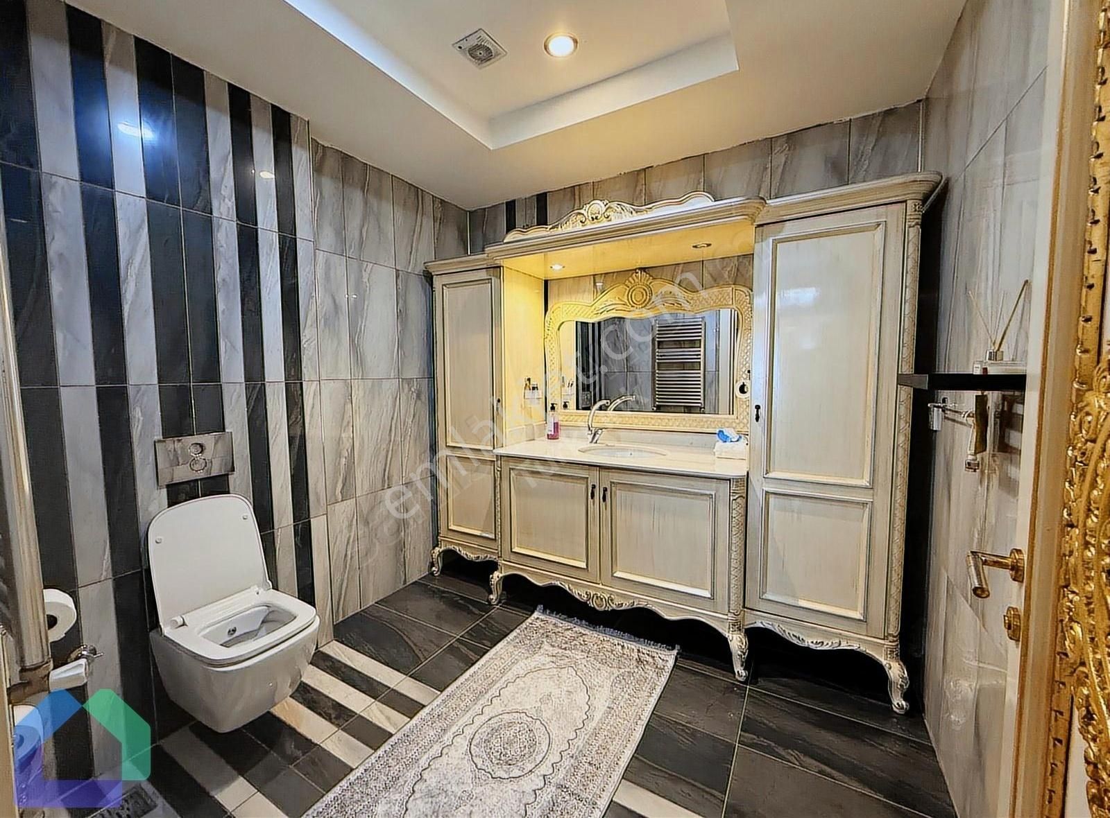 Beylikdüzünde 420 M² Villa Konforunda 4+2 Lüks Dubleks - Görsel 21