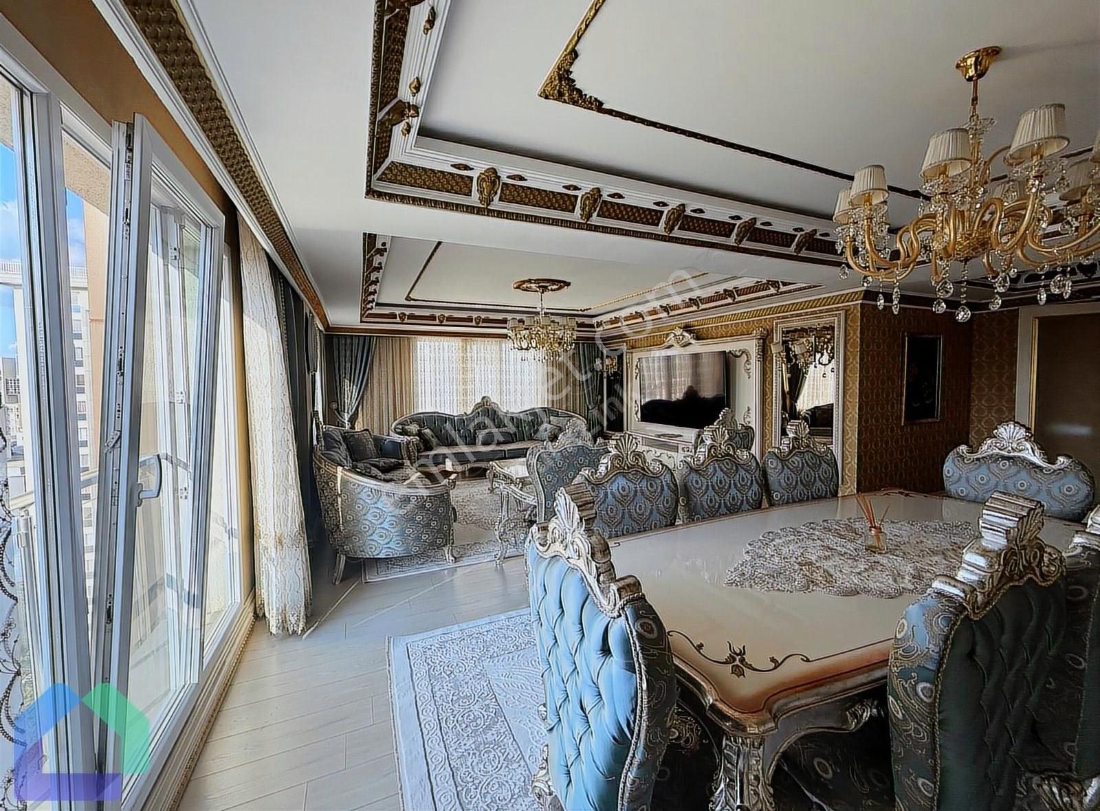 Beylikdüzünde 420 M² Villa Konforunda 4+2 Lüks Dubleks - Görsel 34